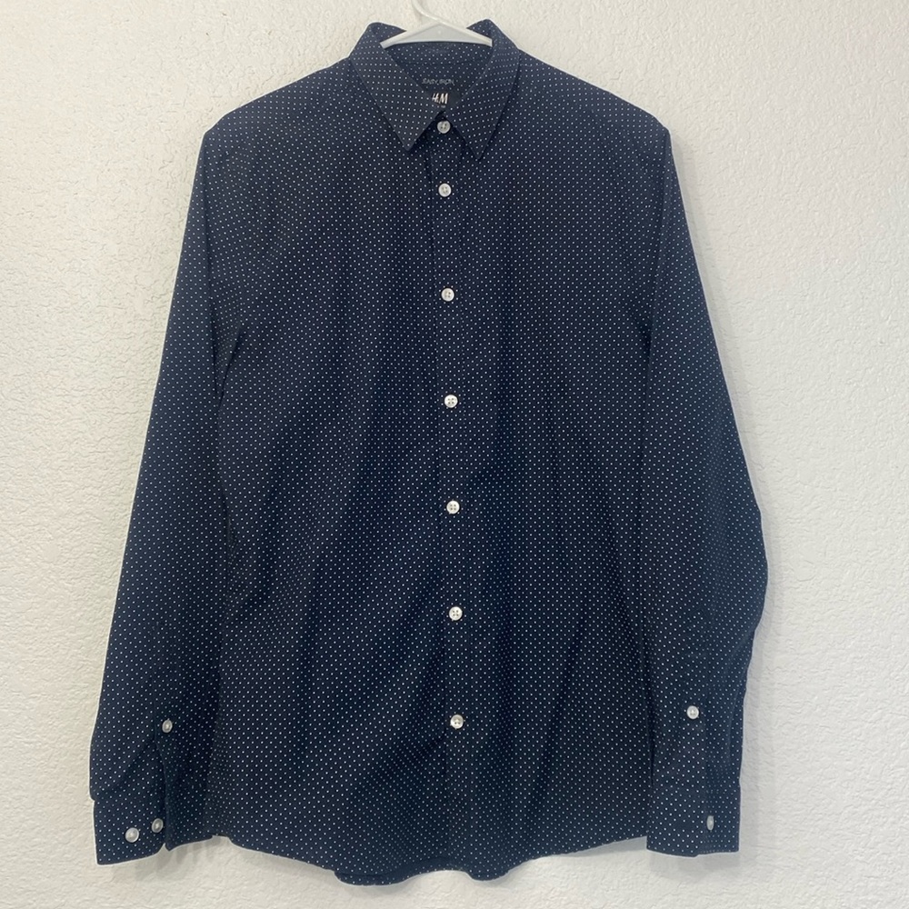 H&M long sleeve, slim fit, easy iron